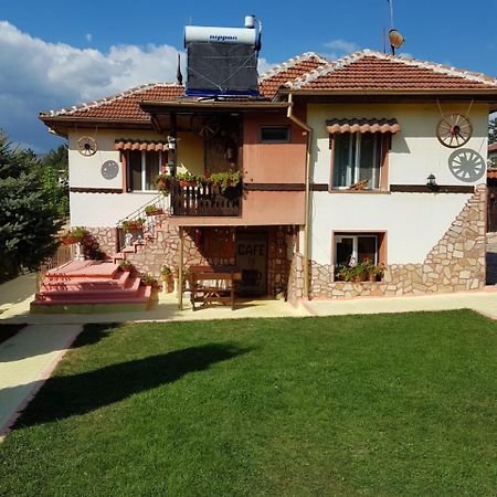 Света Анна Strelcha Exterior foto
